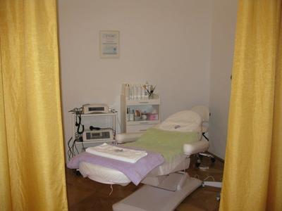 Foto von Claudia Zöchling - Fachinstitut für Ganzheitskosmetik und Problemhautbehandlung